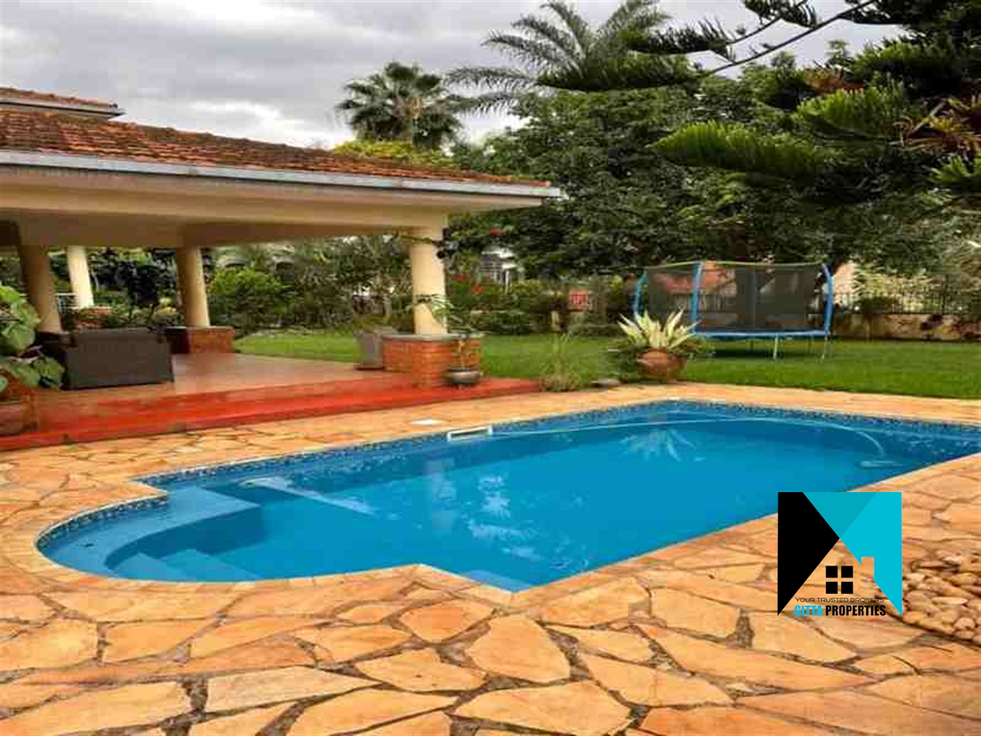 Bungalow for sale in Naguru Kampala