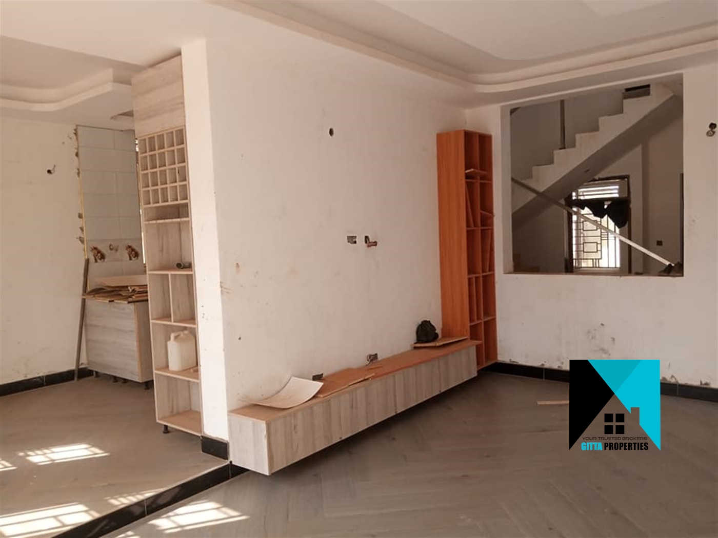 Storeyed house for sale in Namugongo Wakiso