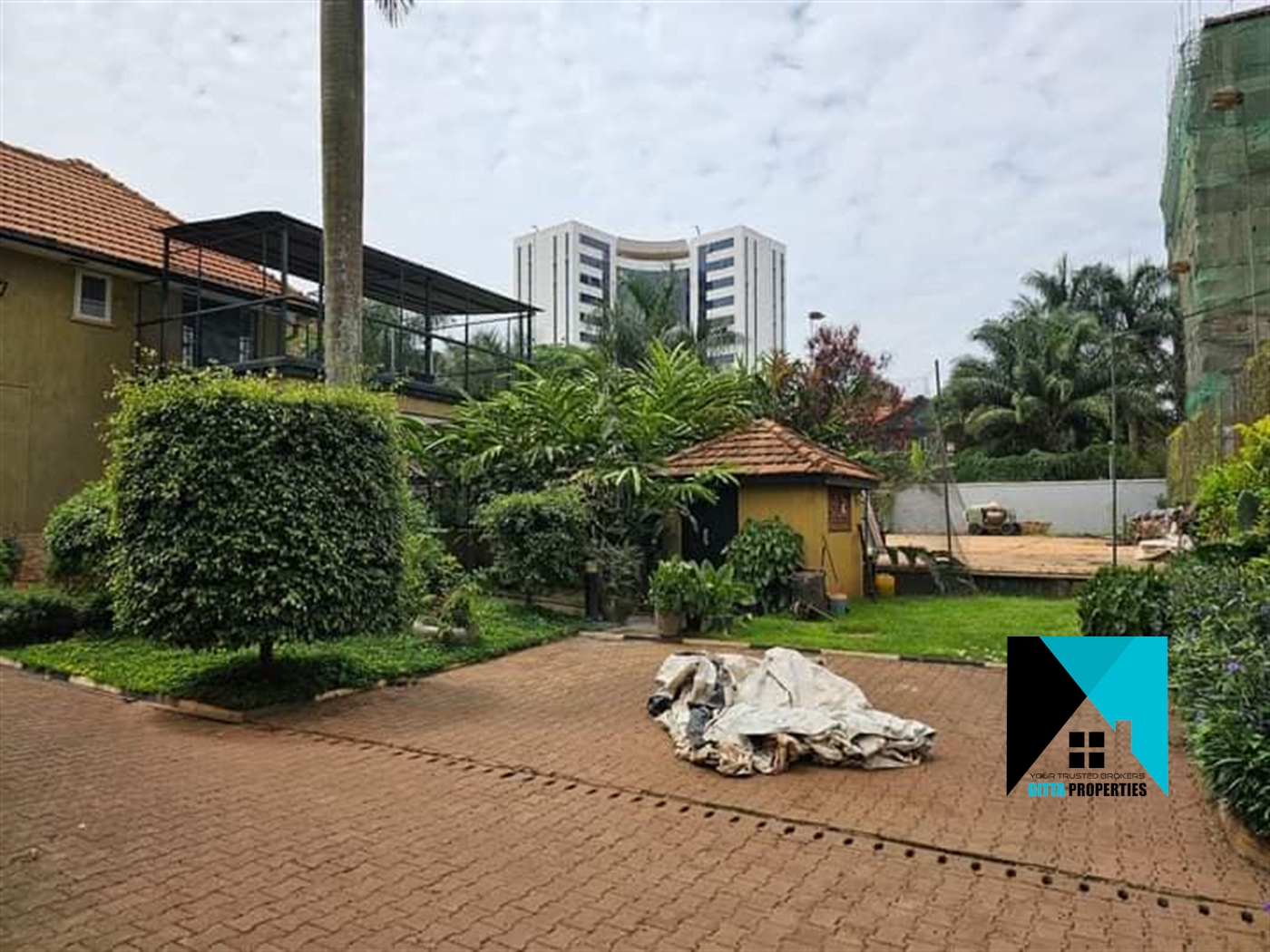 Multipurpose space for sale in Kololo Kampala