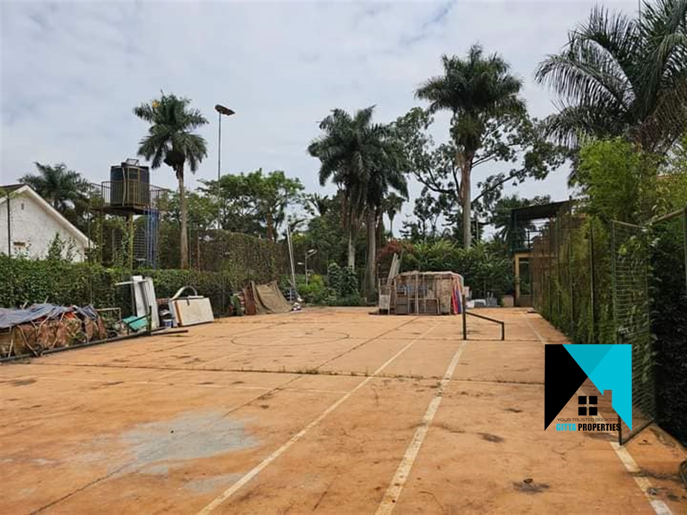 Multipurpose space for sale in Kololo Kampala