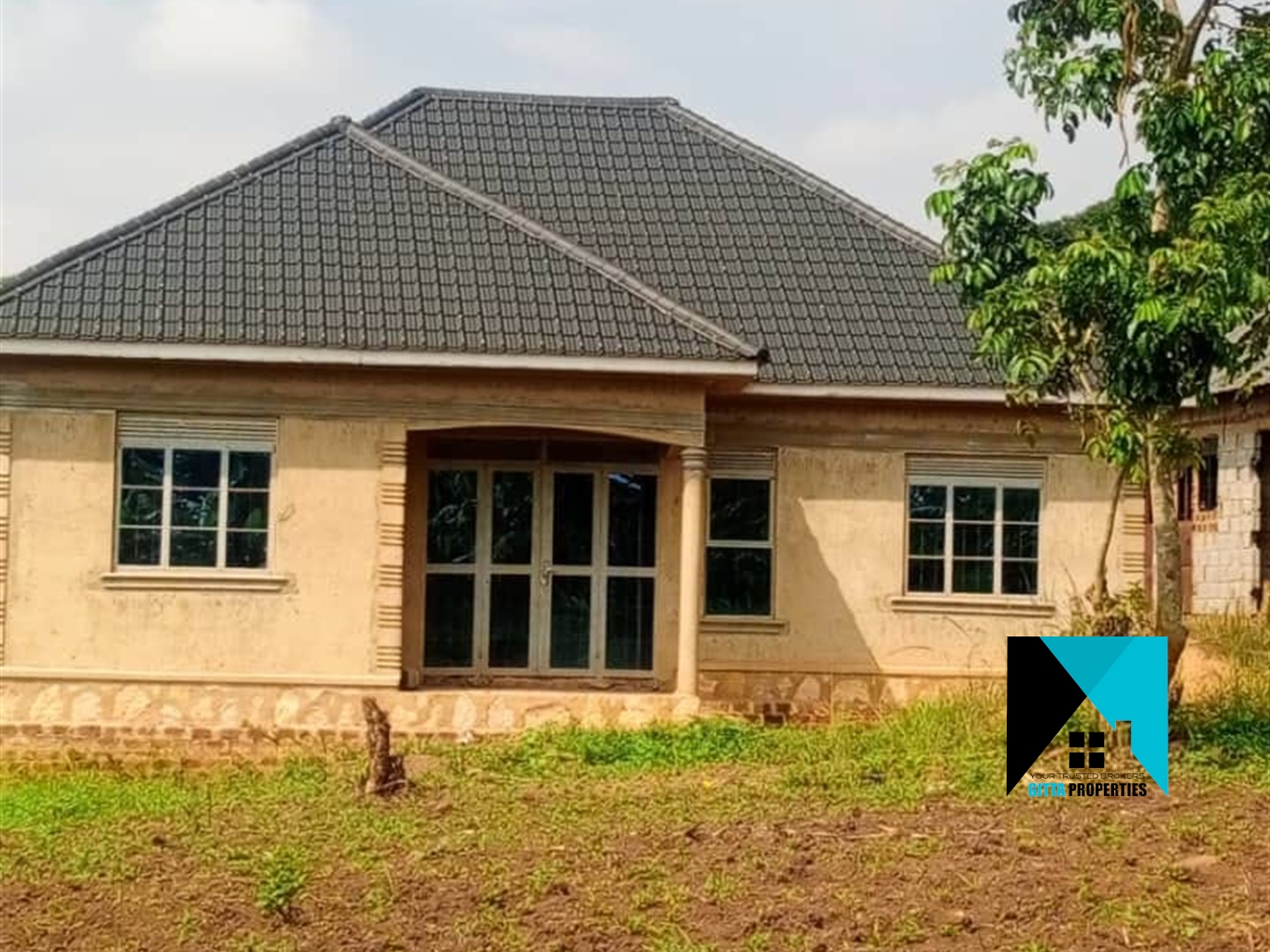 Shell House for sale in Ssemuto Nakaseke