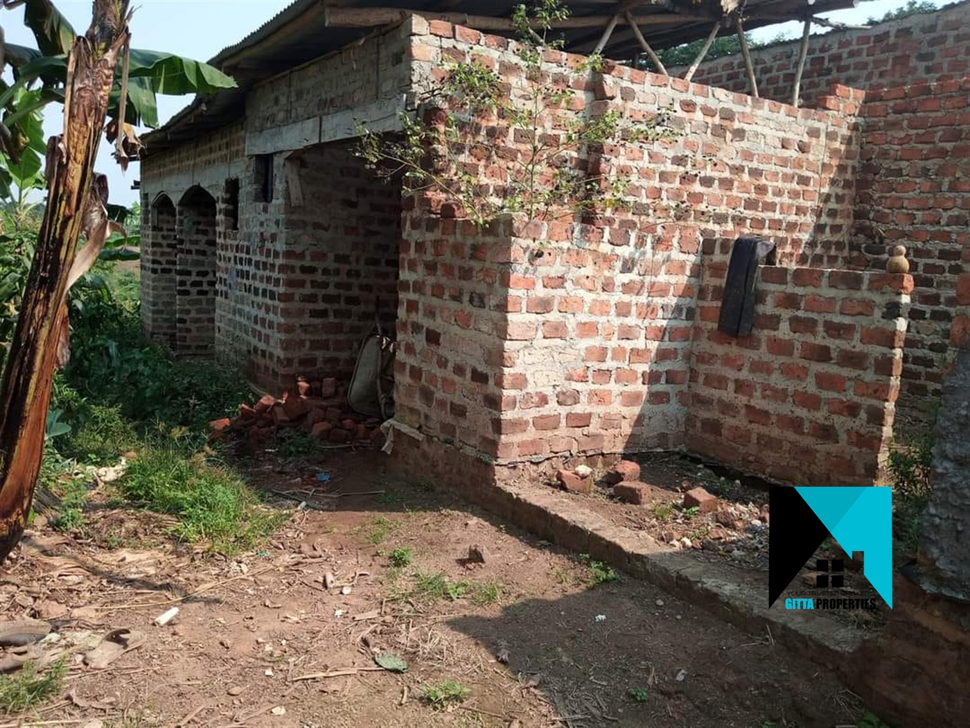 Bungalow for sale in Gombe Wakiso