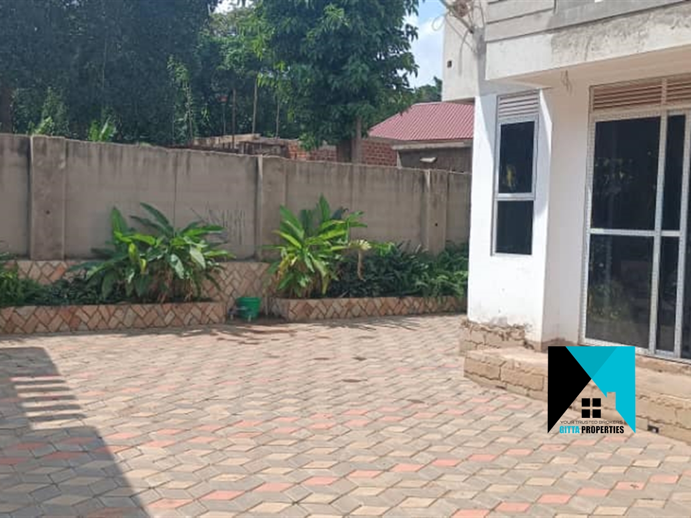 Storeyed house for sale in Kisaasi Kampala