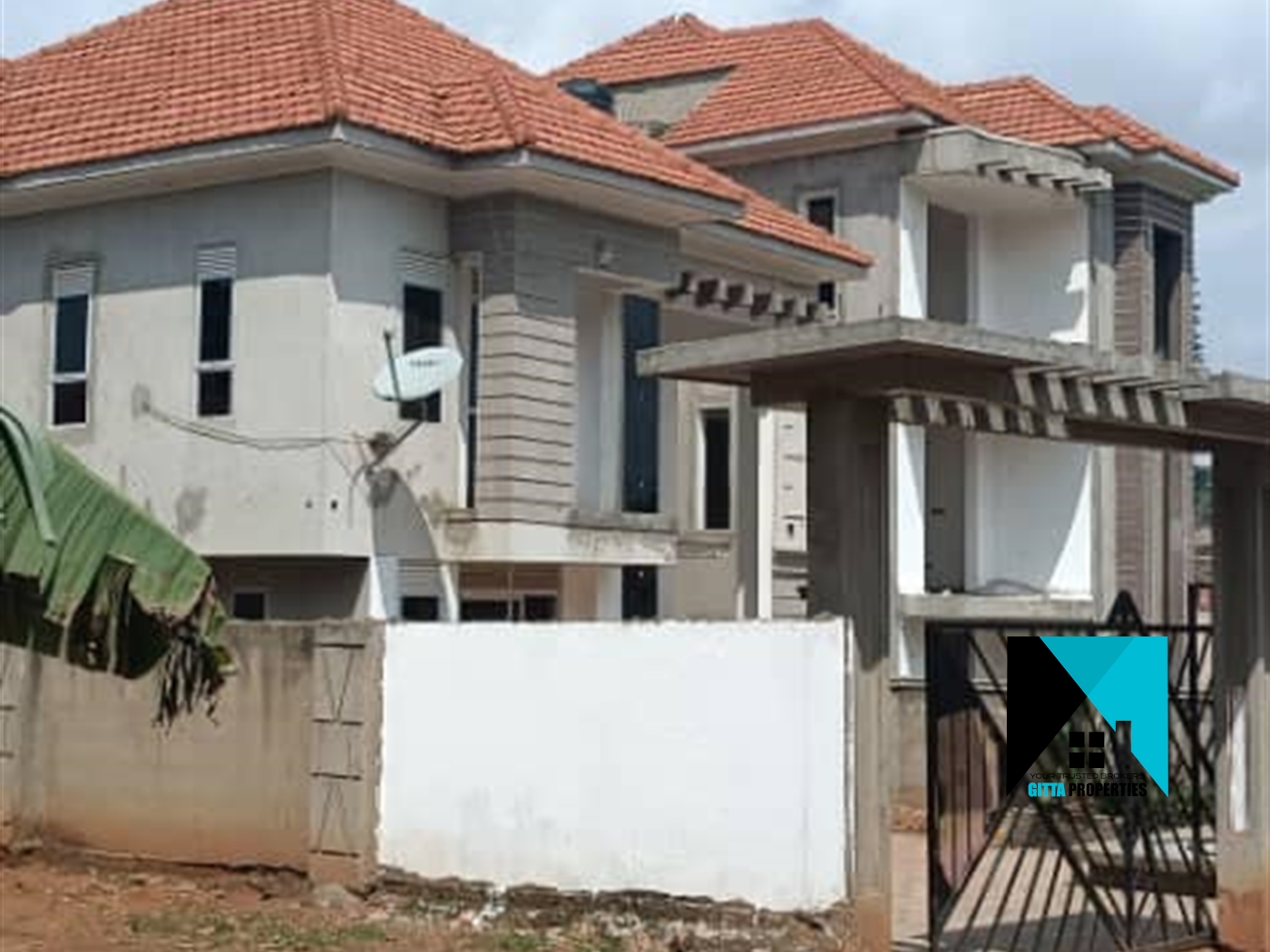 Storeyed house for sale in Kisaasi Kampala