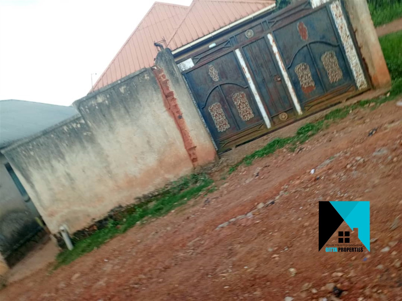 Bungalow for sale in Bujuuko Wakiso