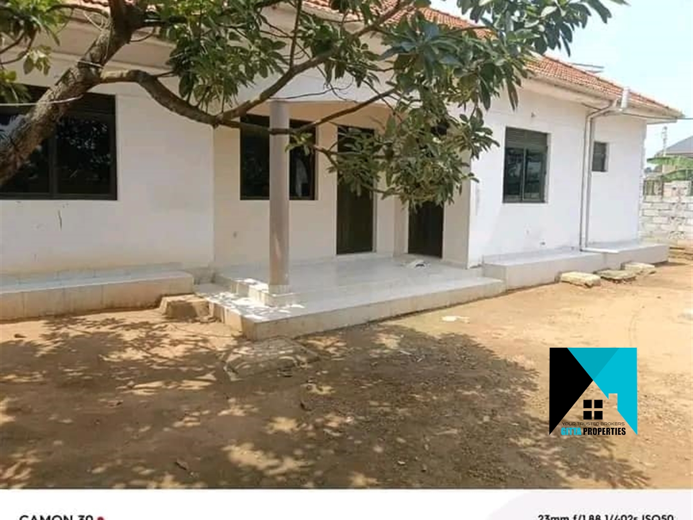 Bungalow for sale in Kigo Wakiso