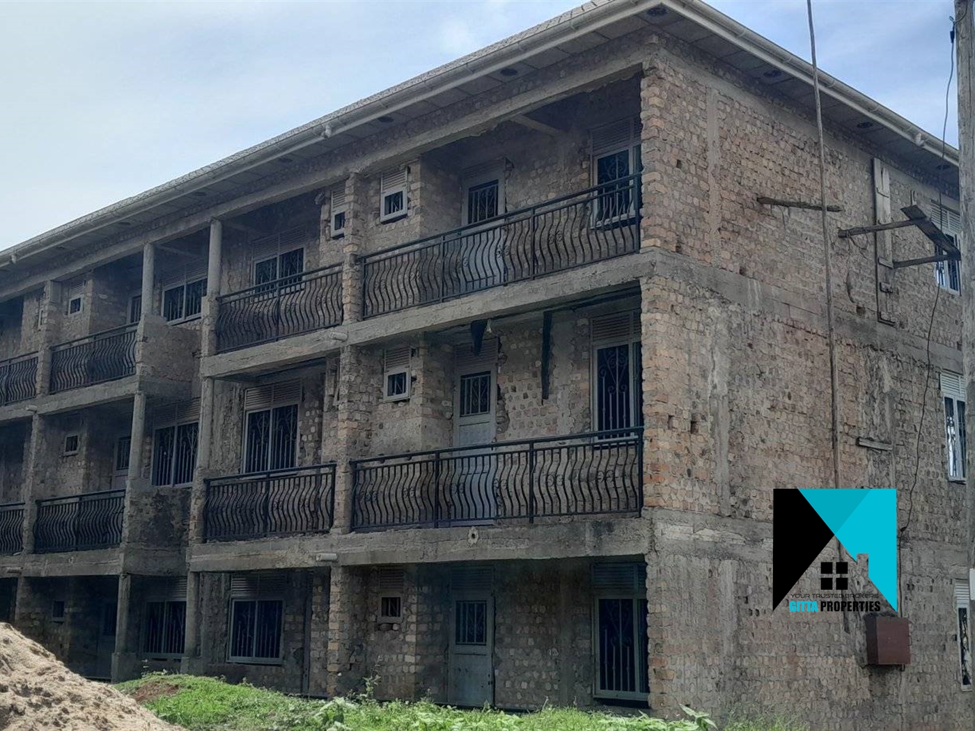 Shell House for sale in Namugongo Wakiso