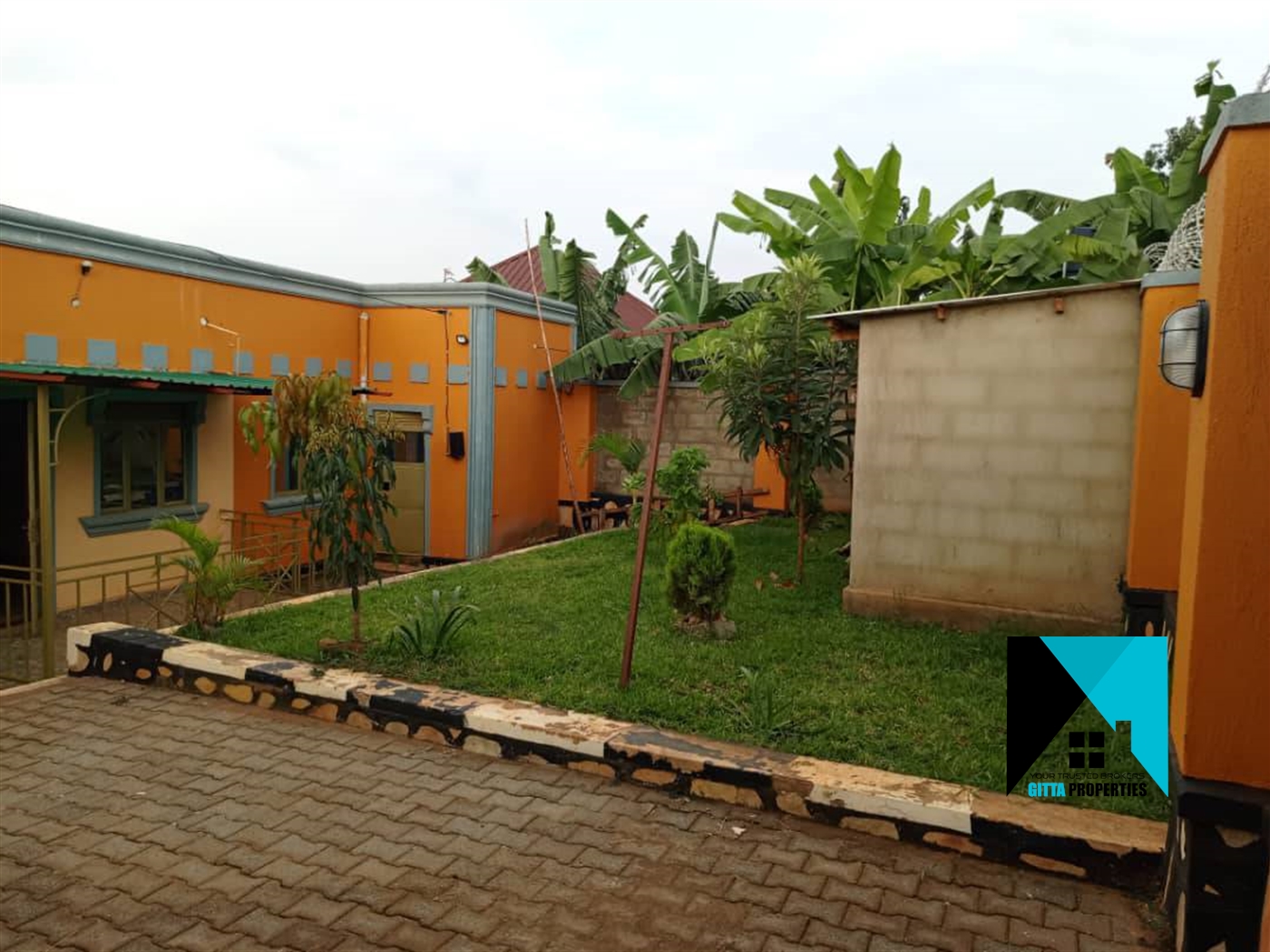 Bungalow for sale in KyebandoNansana Wakiso