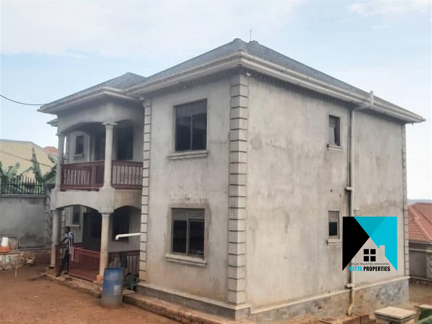 Storeyed house for sale in Kitende Wakiso