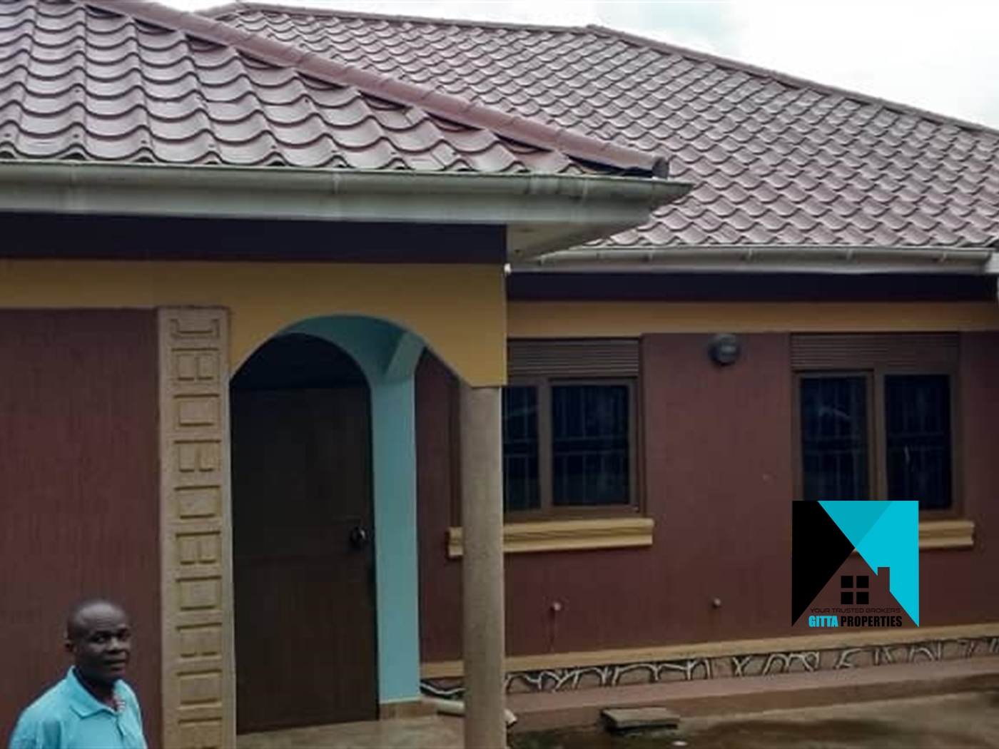 Bungalow for sale in Lwanyonyi Mukono