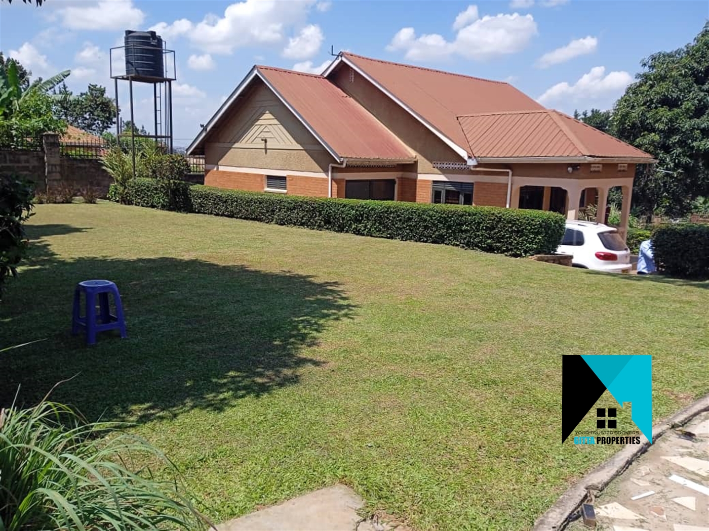 Bungalow for sale in Kisaasi Kampala