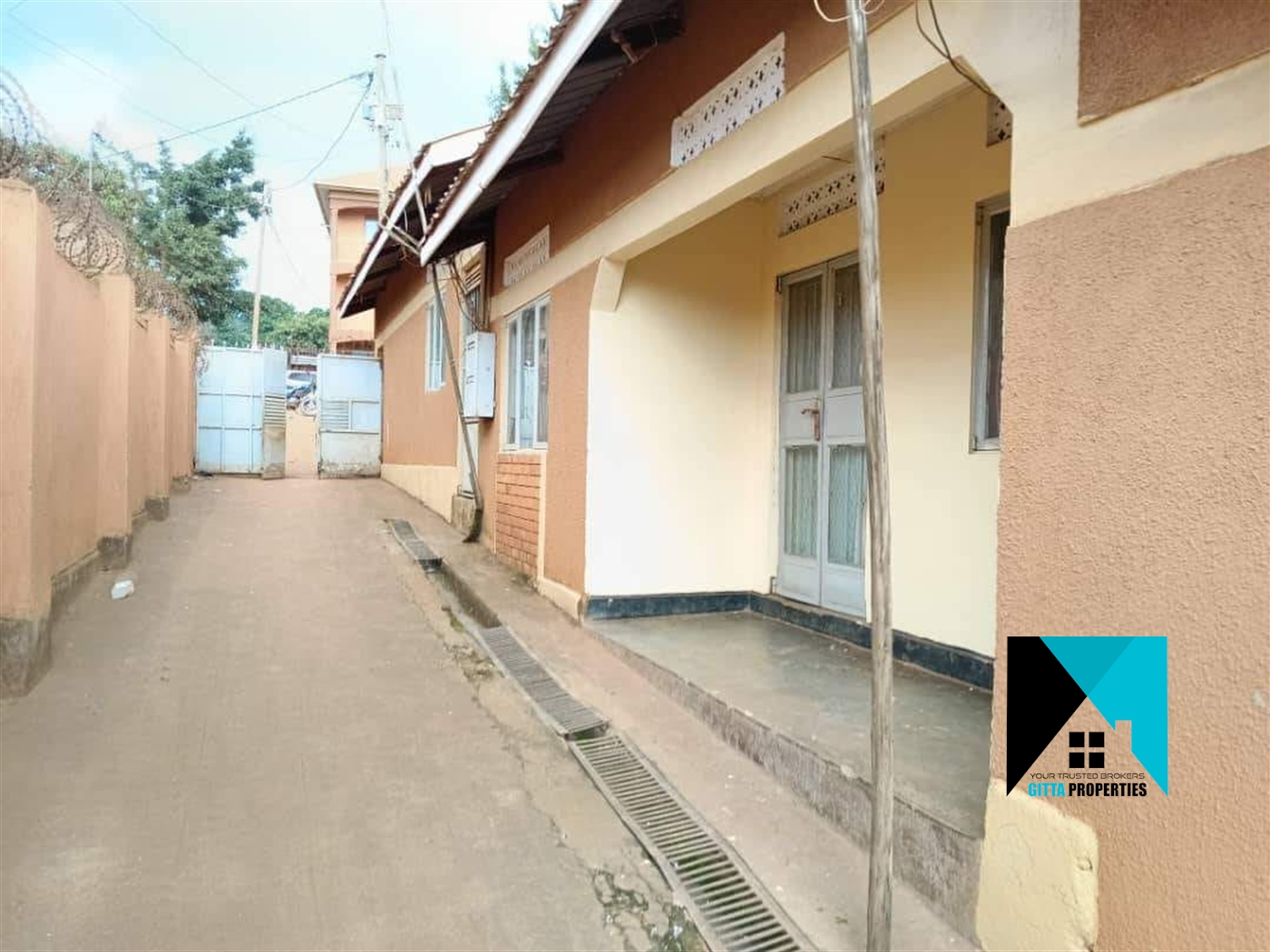 Rental units for sale in Seeta Mukono