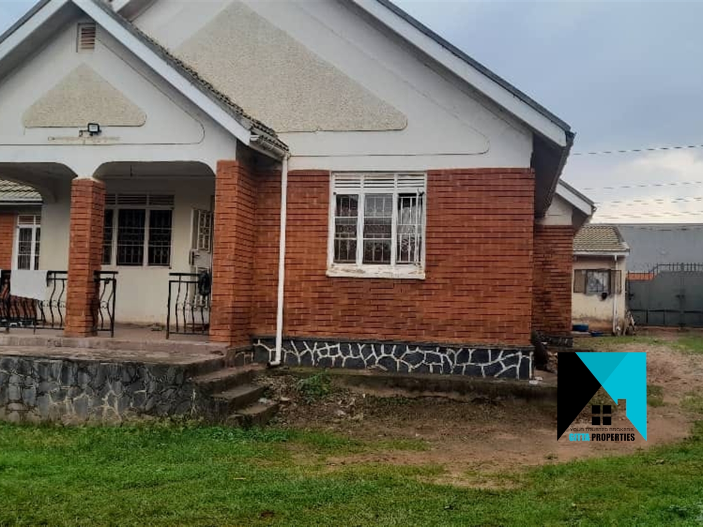 Bungalow for sale in Bukoto Kampala