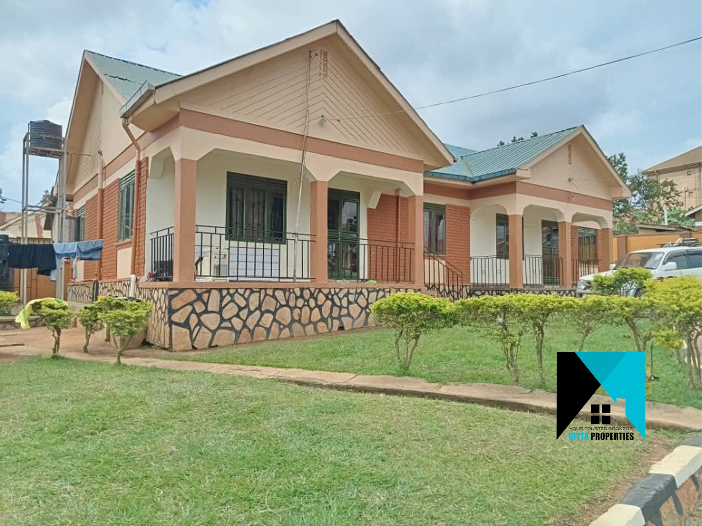 Bungalow for sale in Seeta Mukono