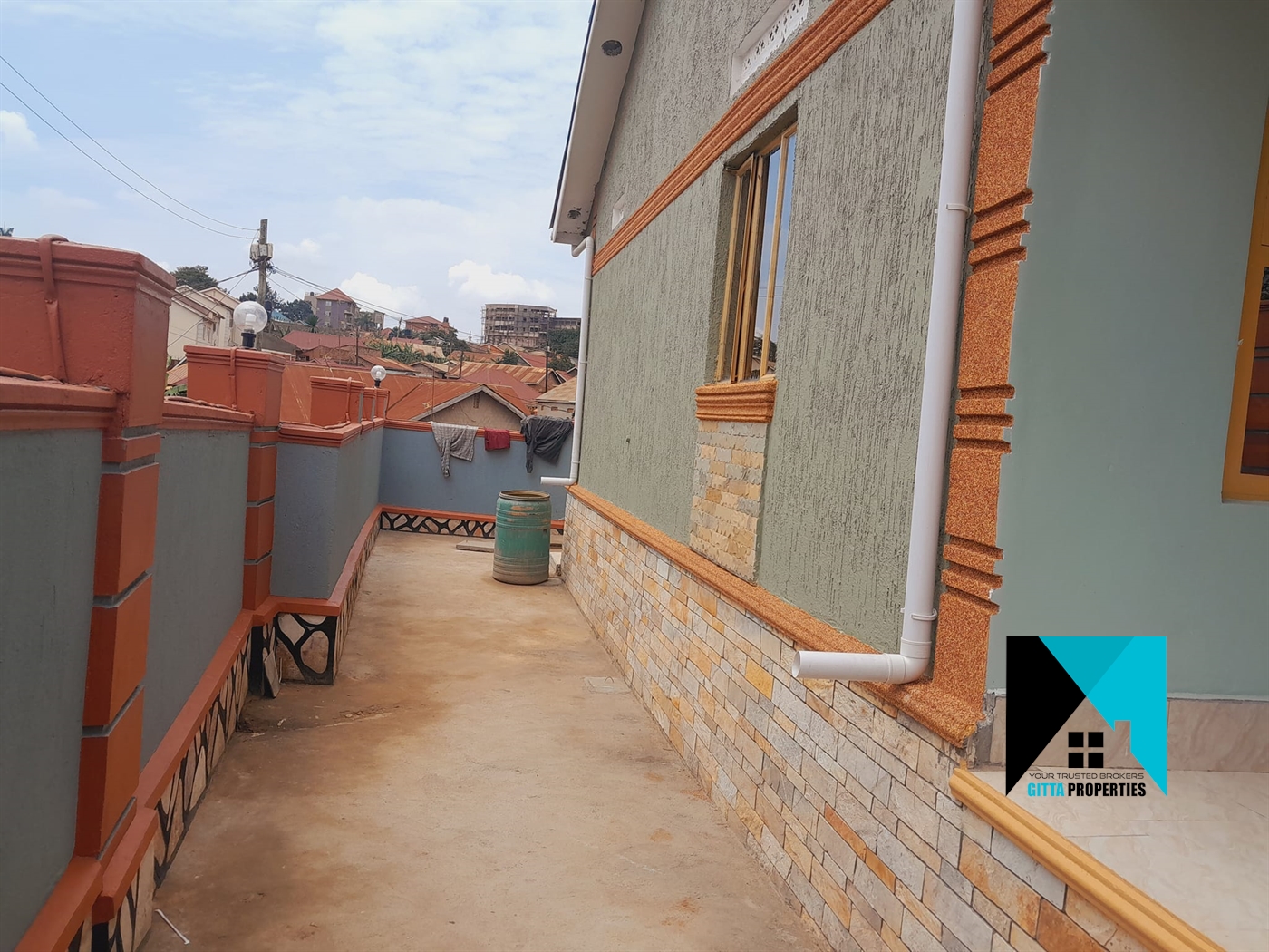 Bungalow for sale in Nansana Wakiso