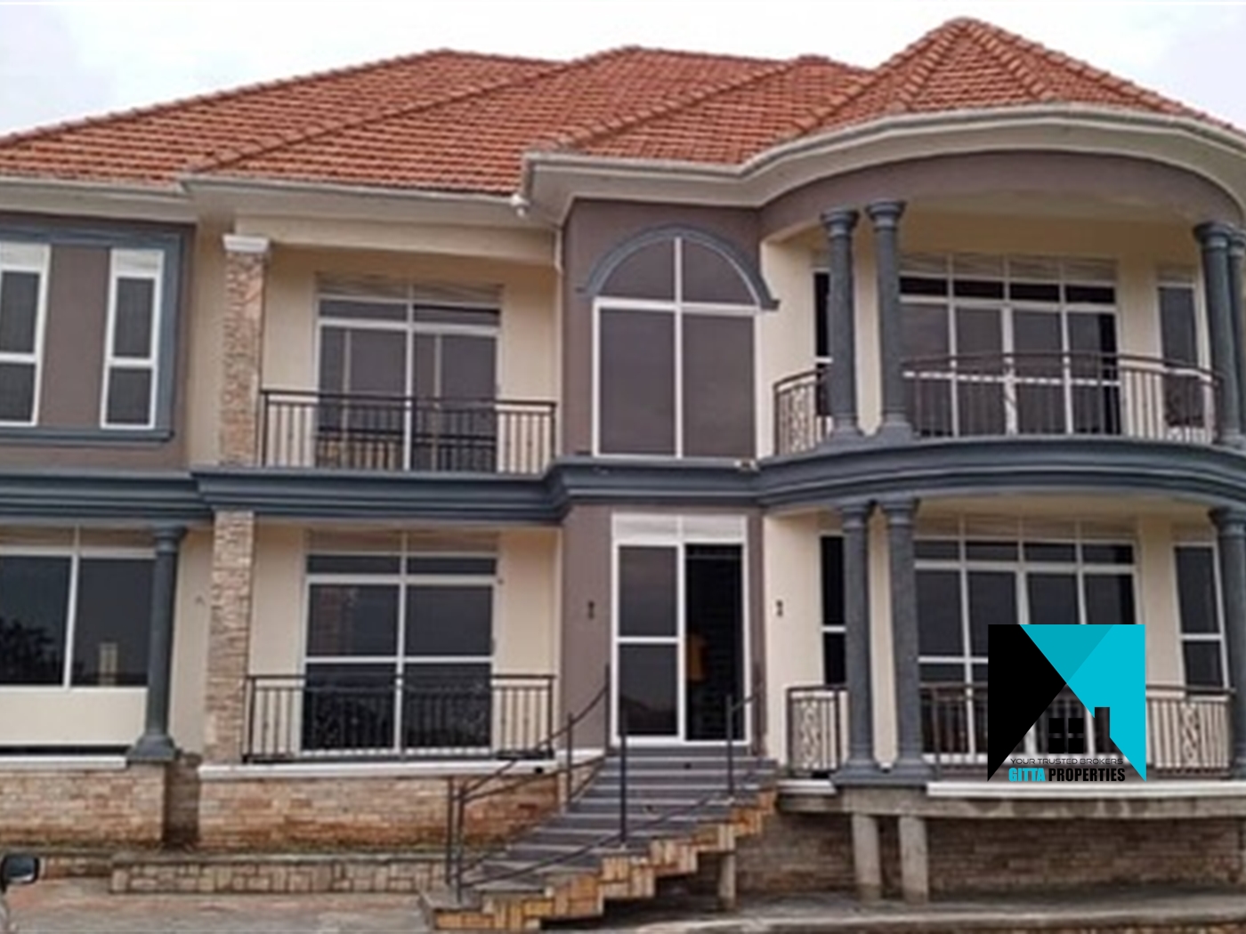 Storeyed house for sale in Kigo Wakiso