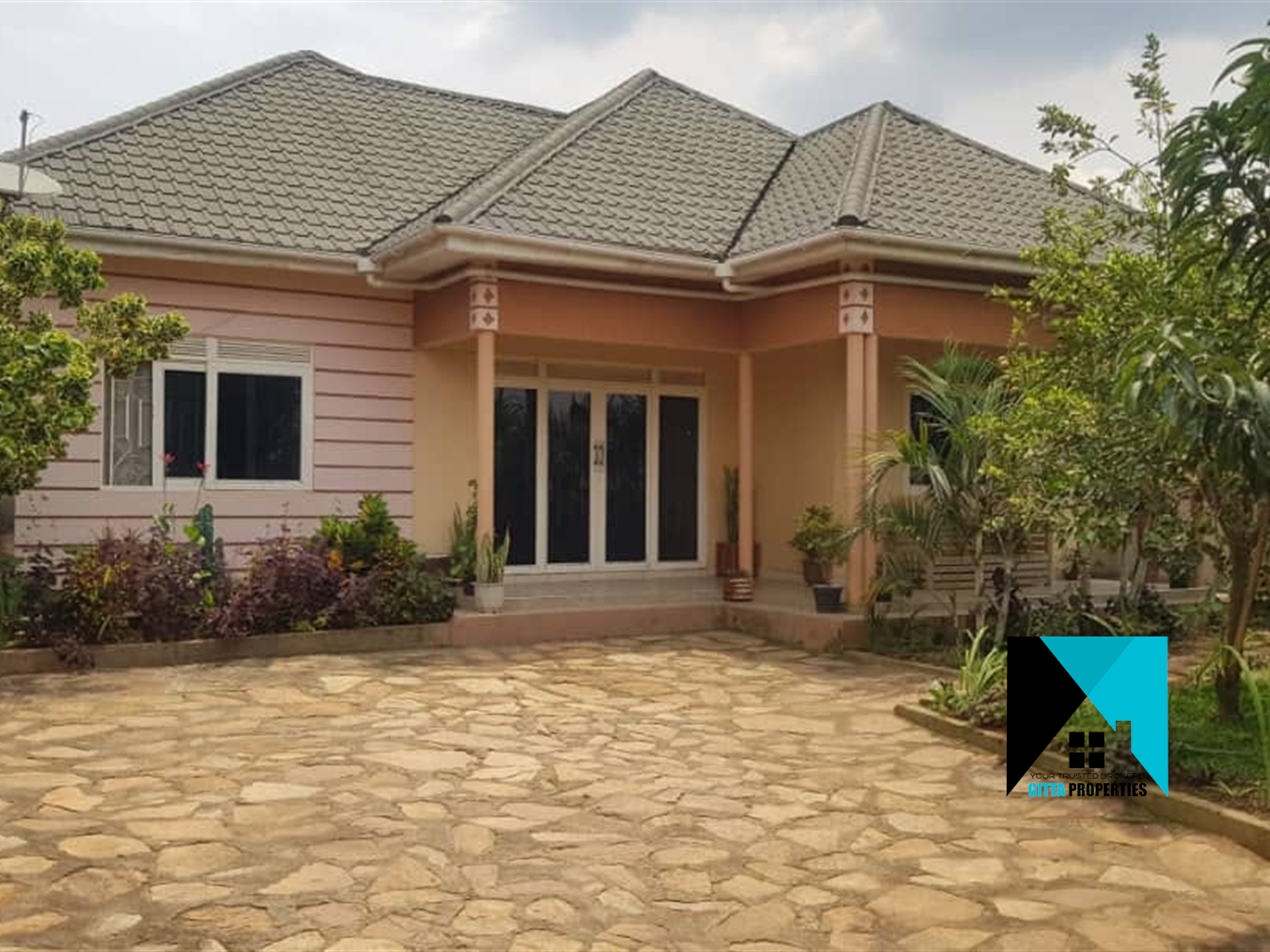 Bungalow for sale in Kakiri Wakiso