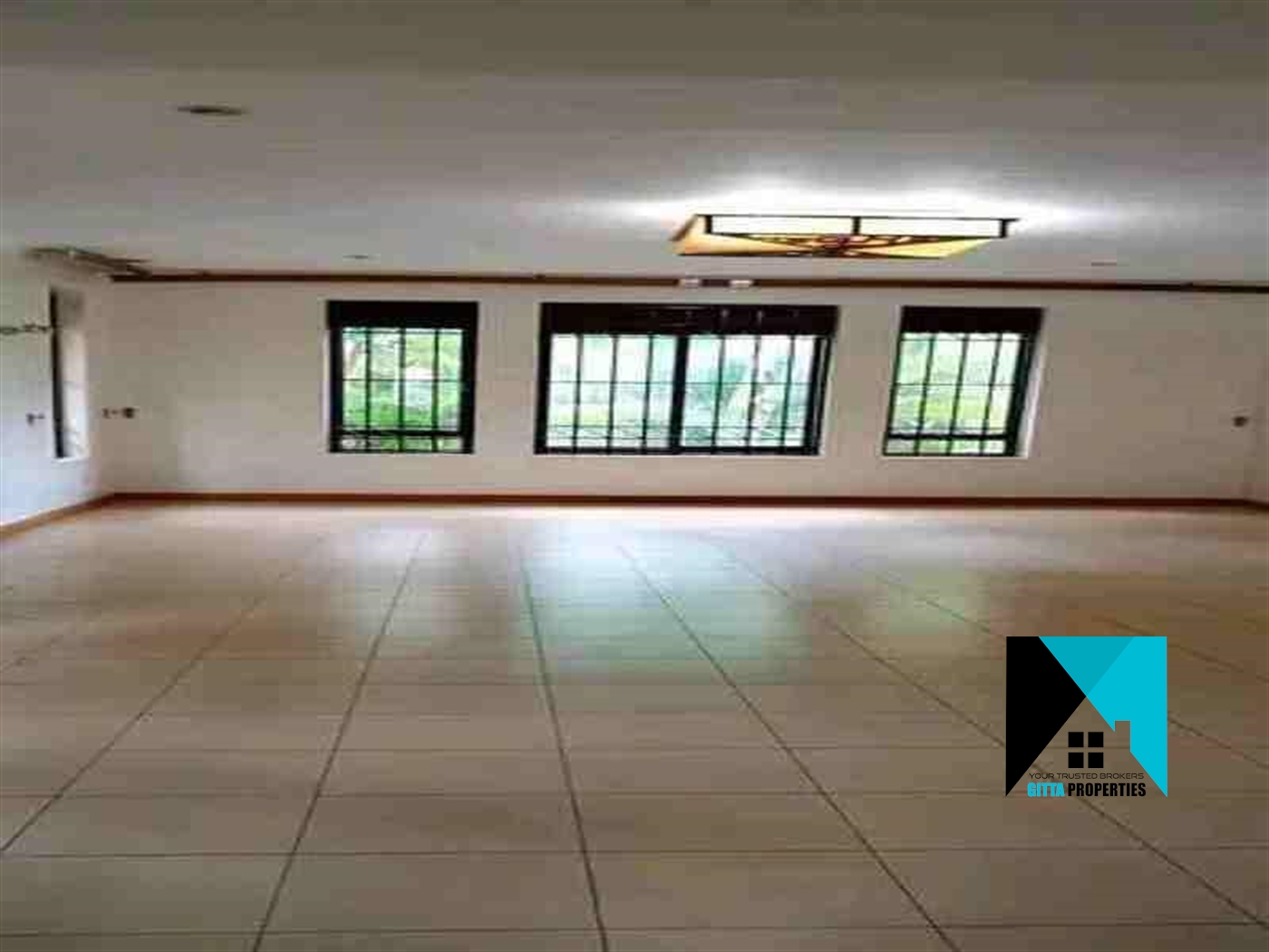 Storeyed house for rent in Kololo Kampala