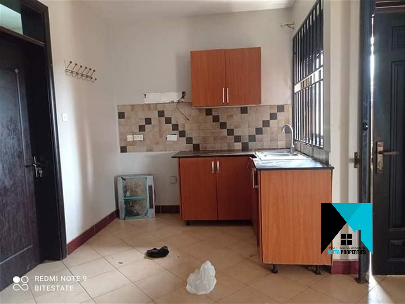 Storeyed house for rent in Kira Wakiso