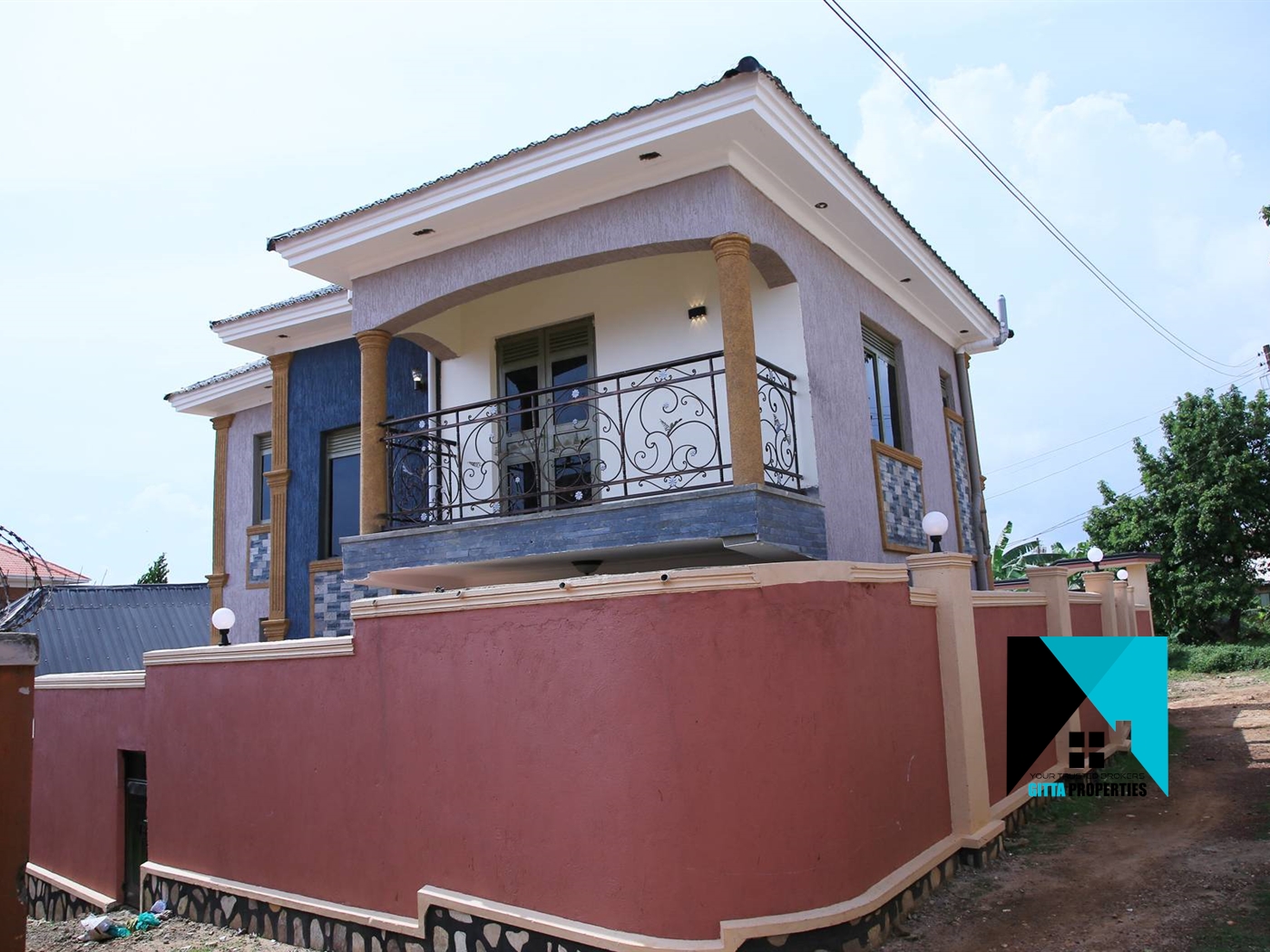 Storeyed house for sale in Kyenando Wakiso