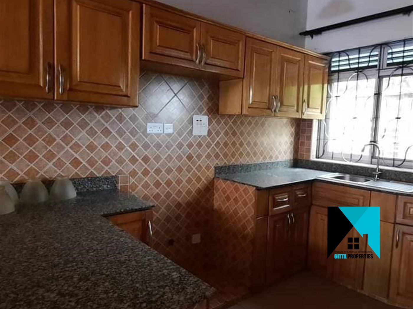 Apartment for rent in Kyanjakungu Kampala