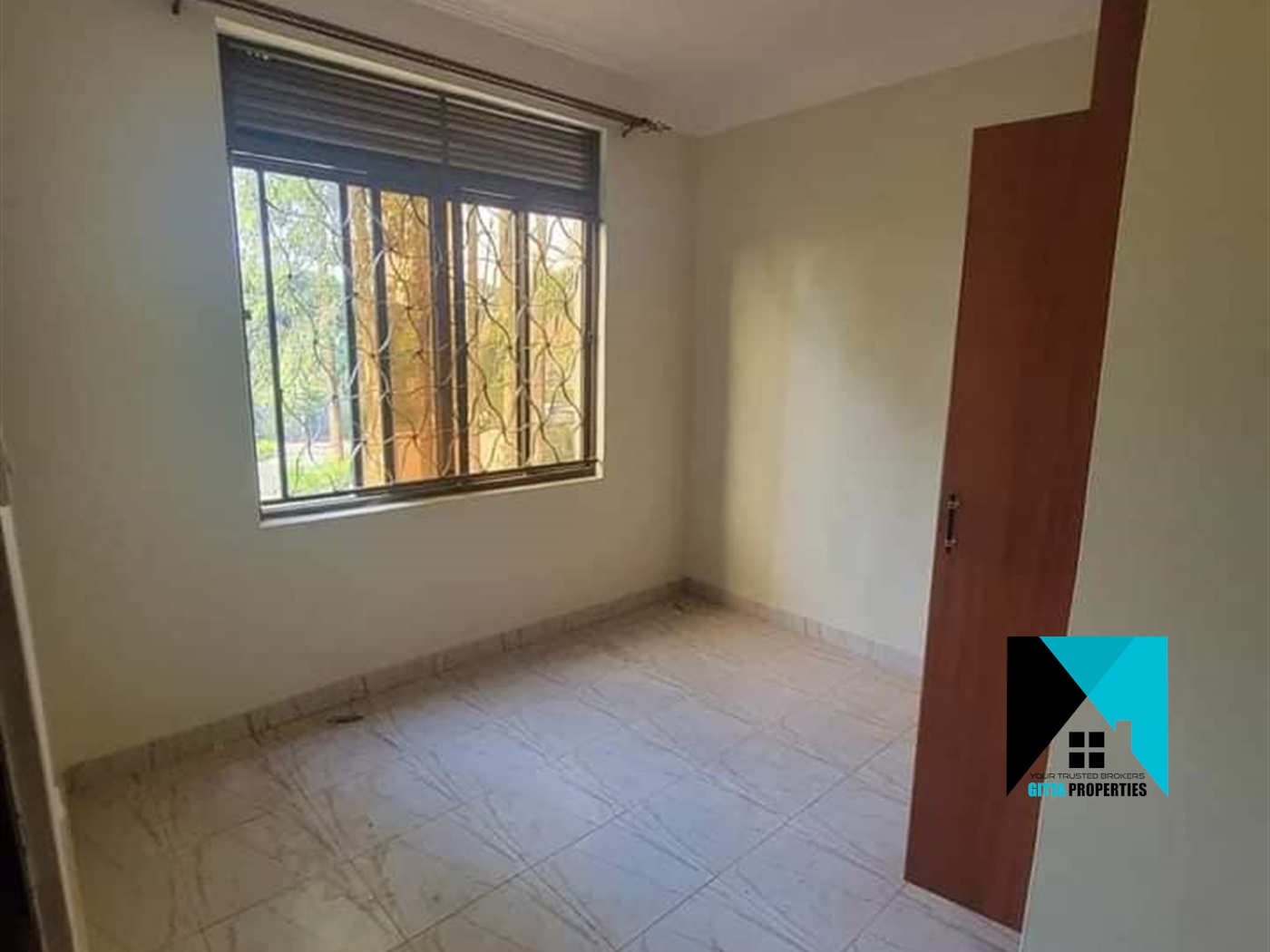 Storeyed house for rent in Kitetikkka Wakiso