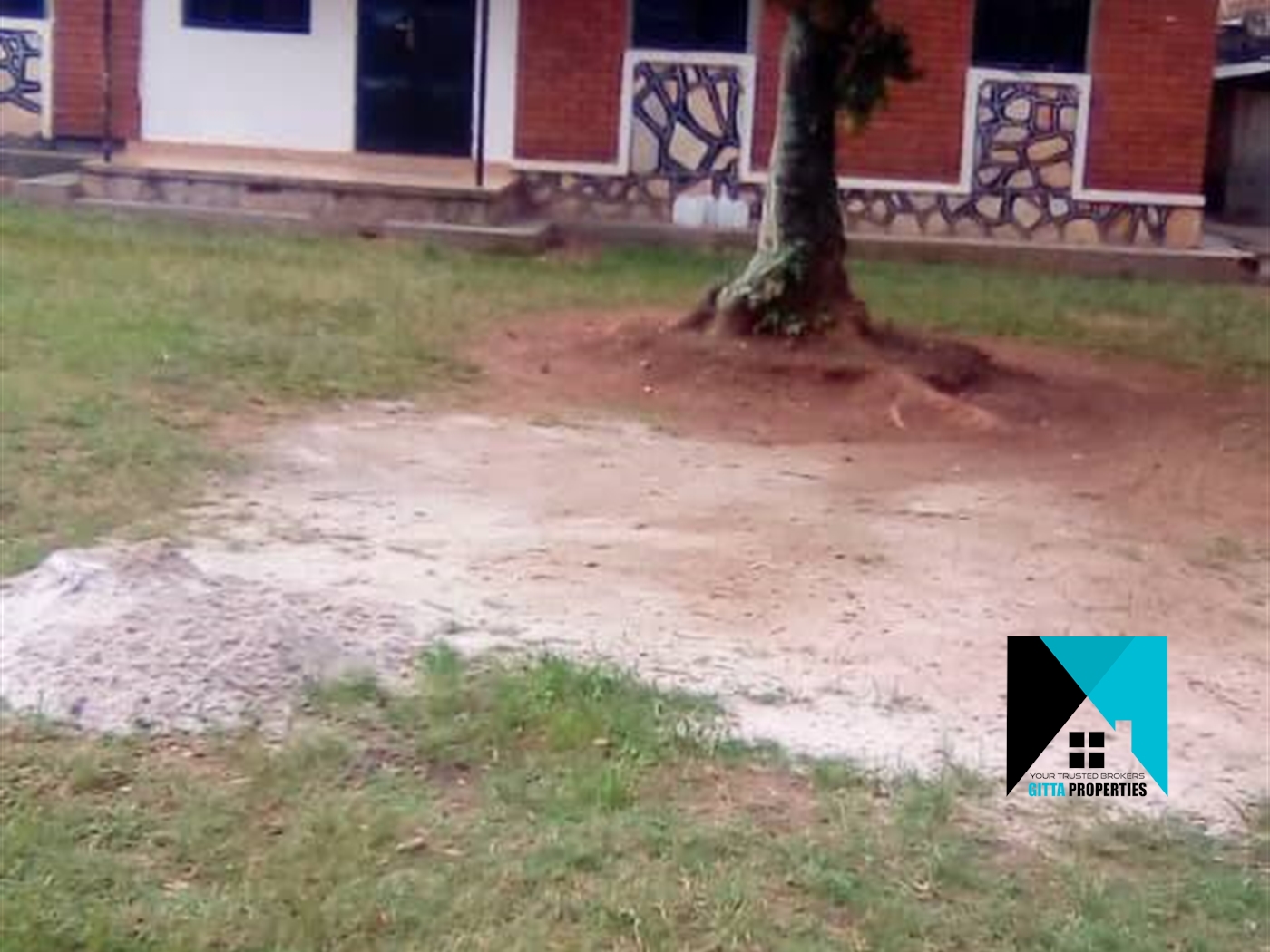 Bungalow for sale in Butto Wakiso