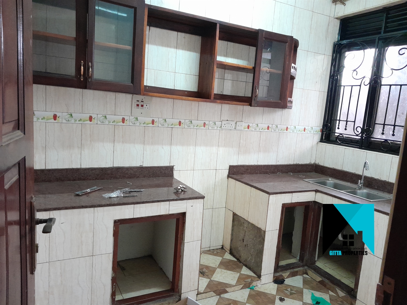 Apartment for rent in Kyaliwajjala Wakiso