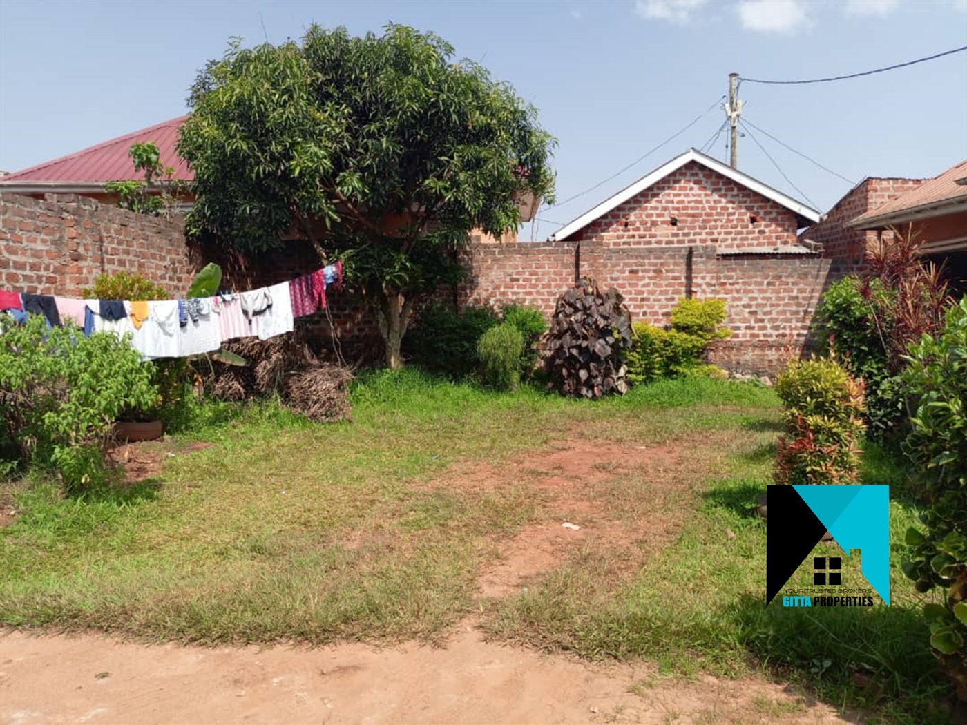 Bungalow for sale in Kawanda Wakiso