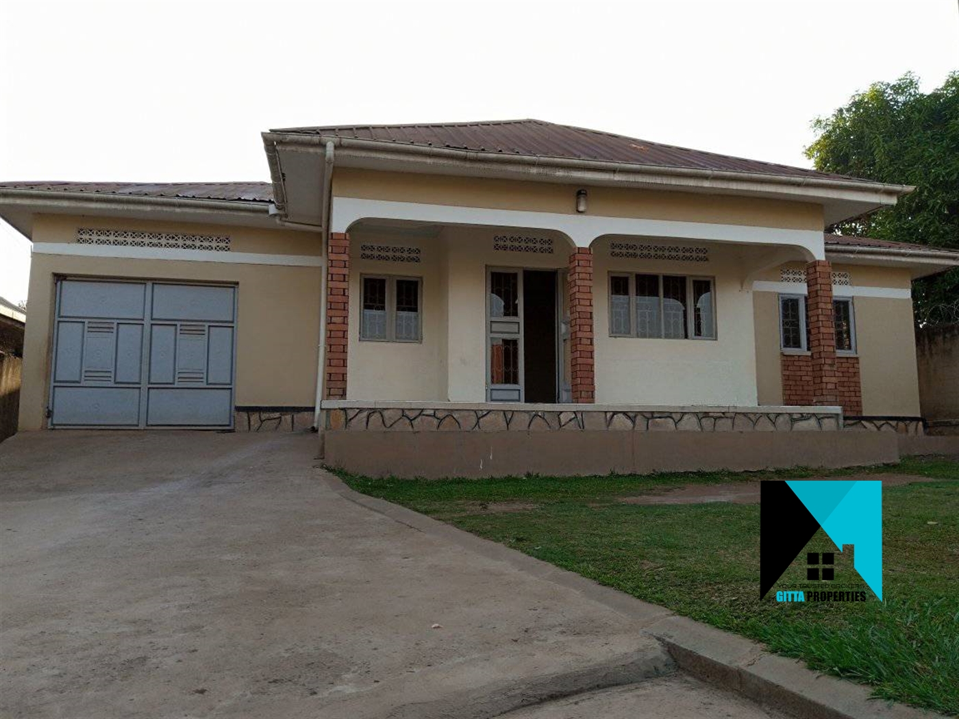 Bungalow for rent in Kirinya Wakiso