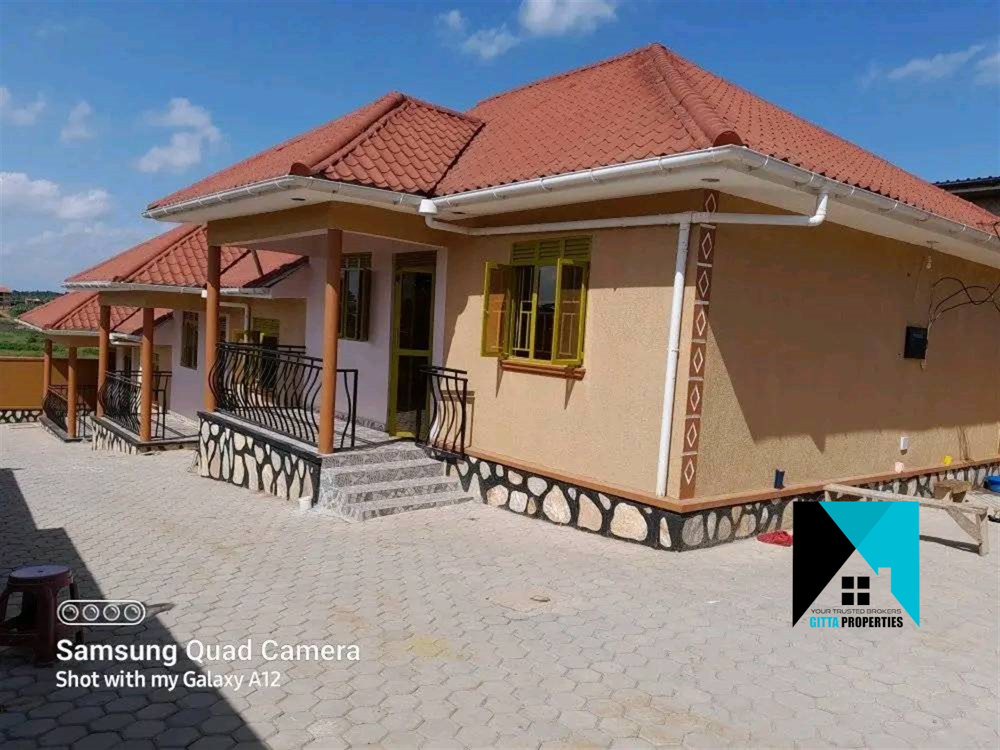 Semi Detached for rent in Nakweelo Wakiso