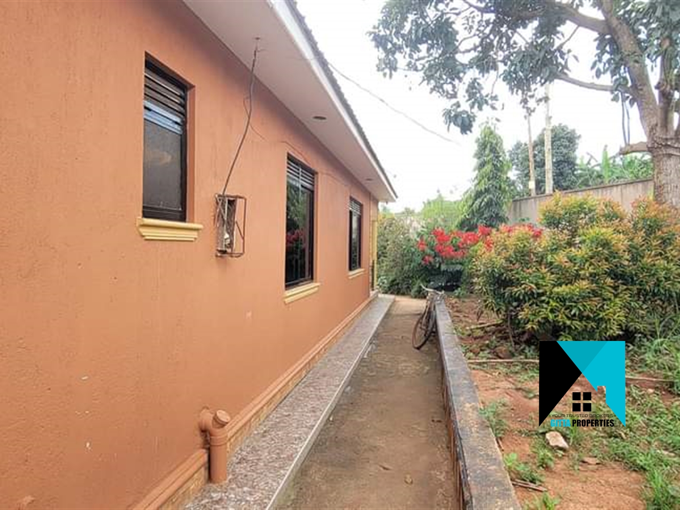 Bungalow for sale in Gayaza Wakiso