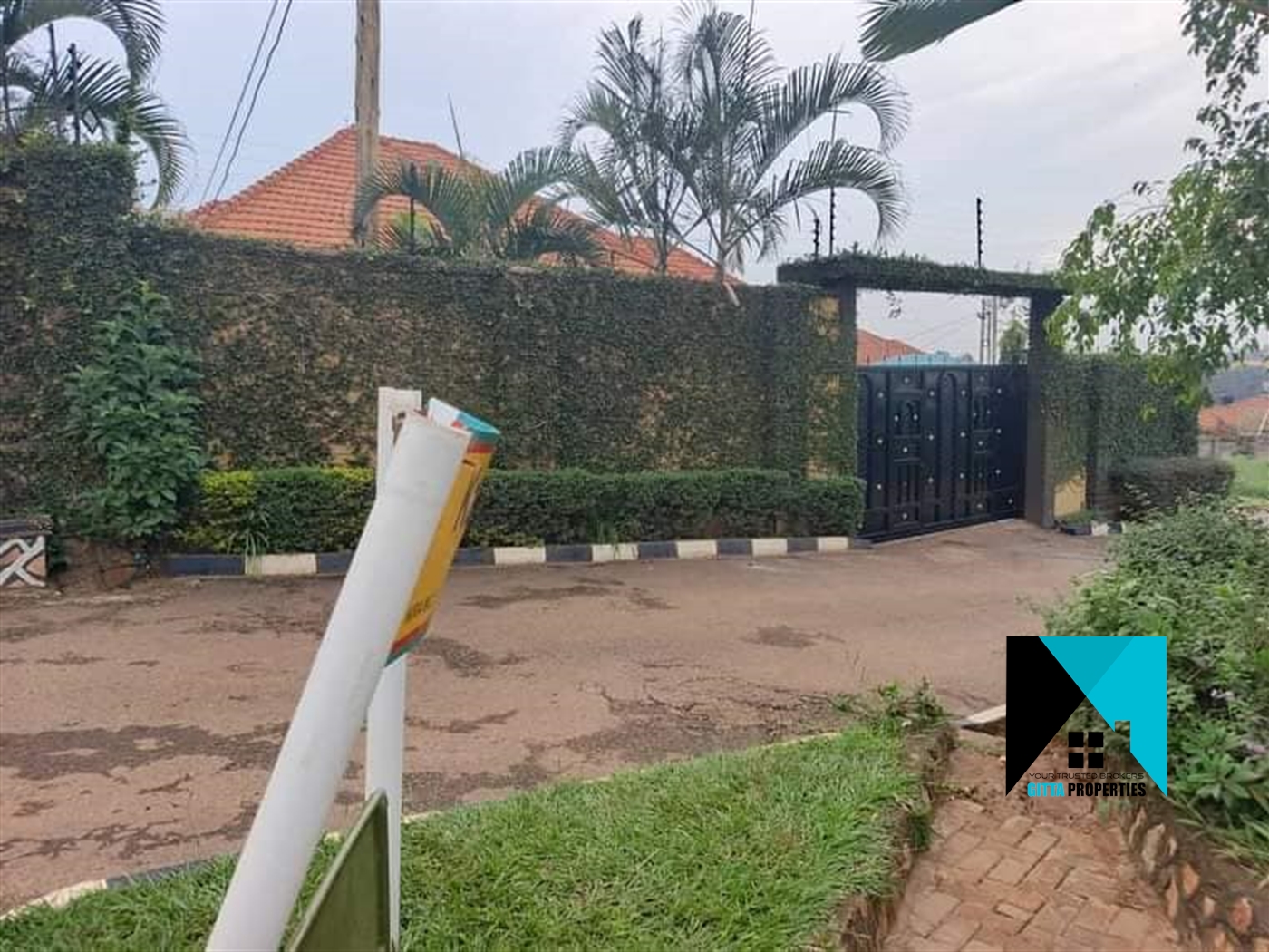 Bungalow for sale in Kira Wakiso