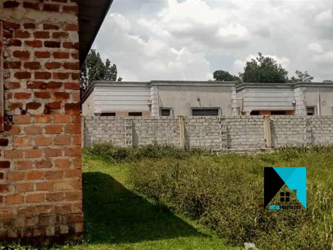 Shell House for sale in Seguku Wakiso