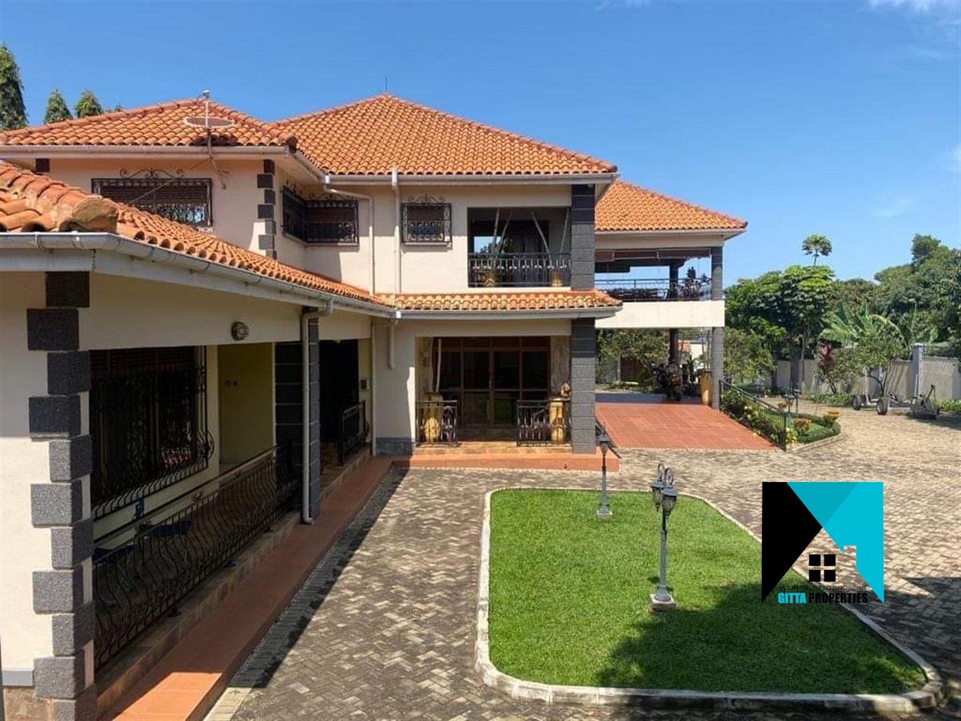 Mansion for sale in Entebbe Wakiso