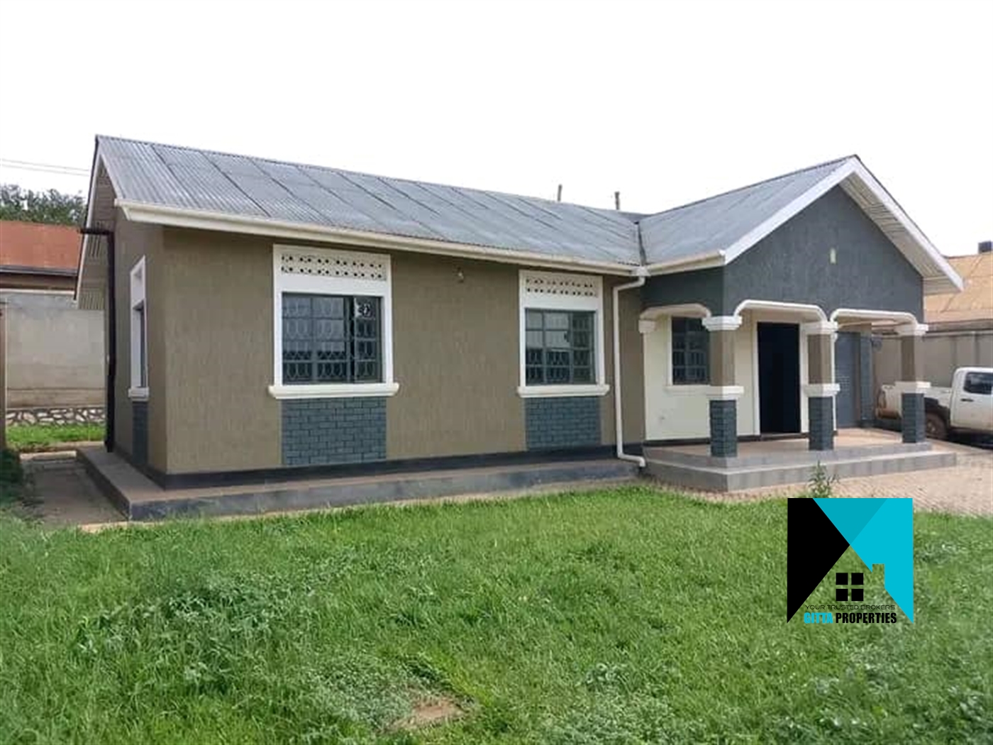 Bungalow for rent in Mutungo Kampala