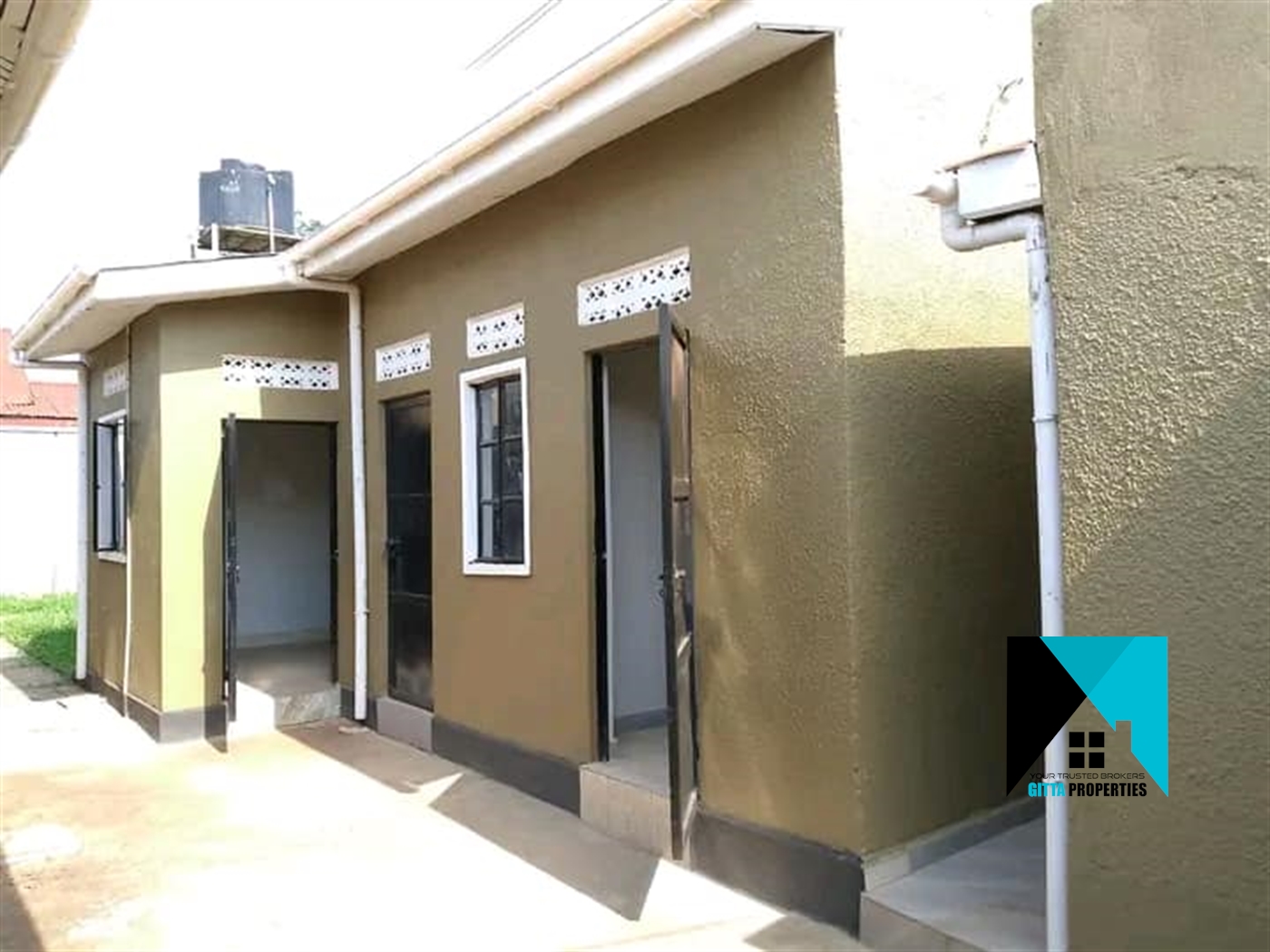 Bungalow for rent in Mutungo Kampala