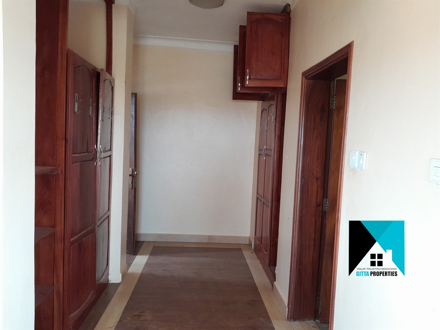 Bungalow for rent in Kira Wakiso