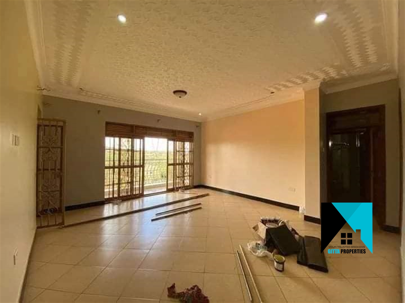 Semi Detached for rent in Kulambilo Kampala