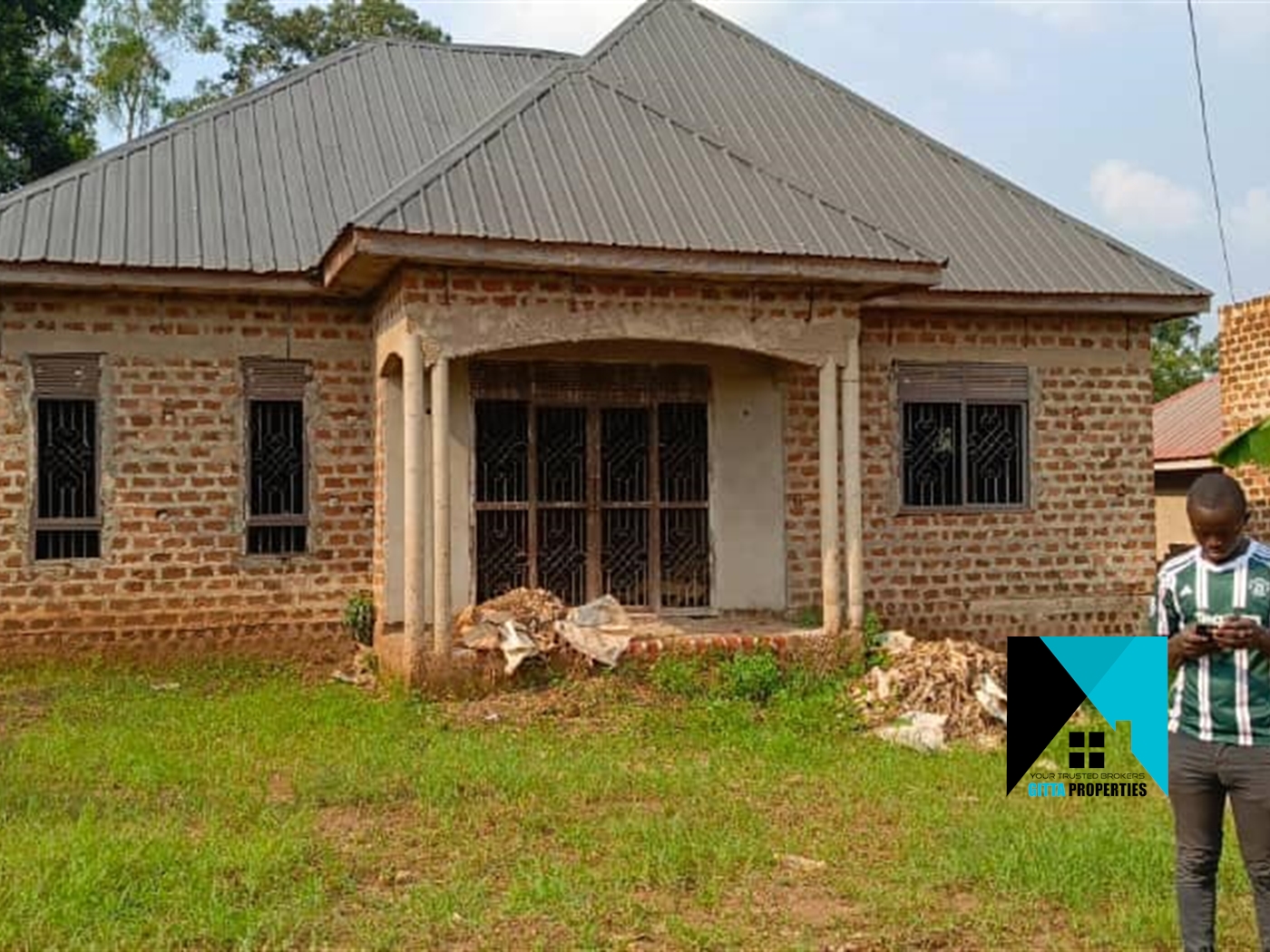 Shell House for sale in Gombe Wakiso