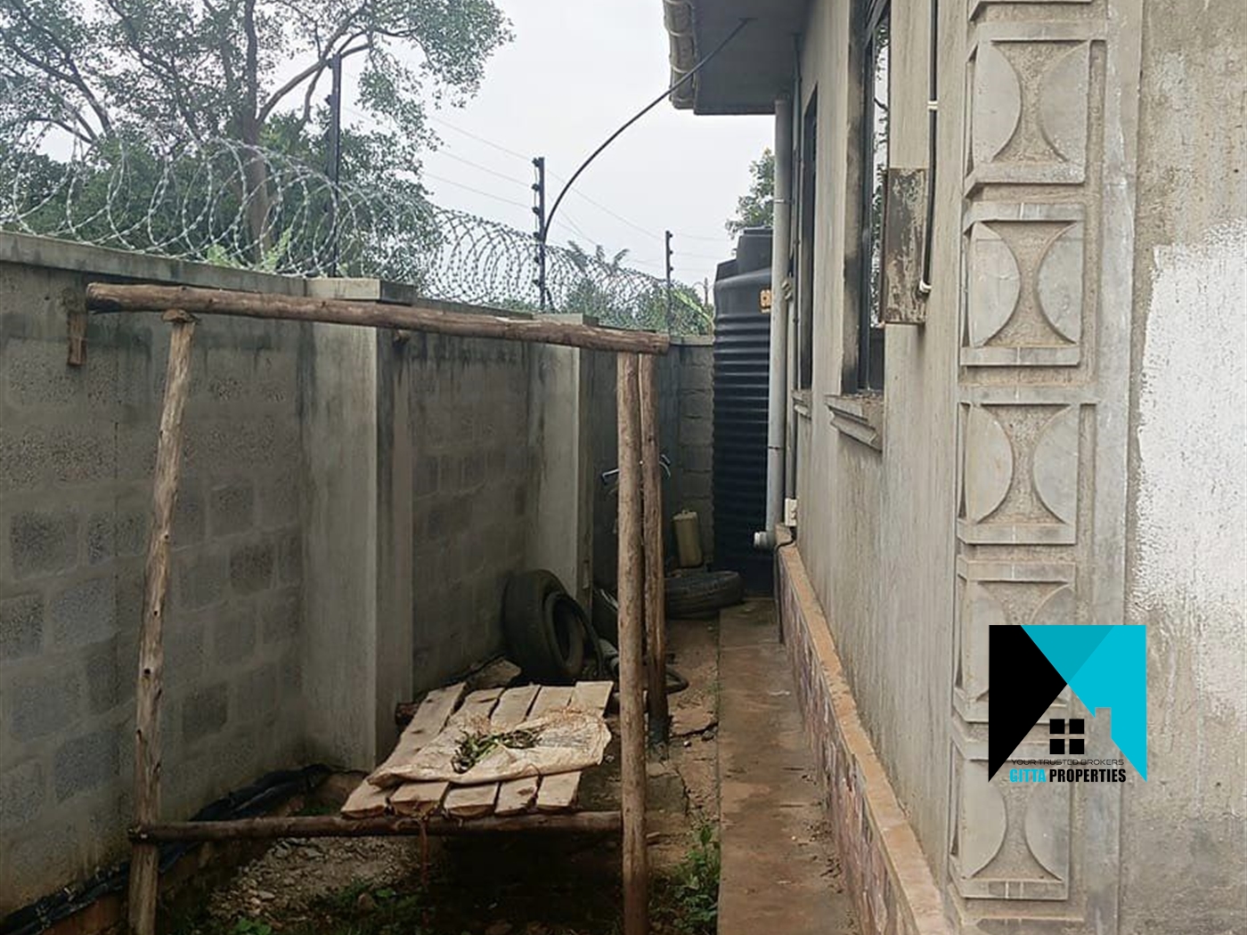 Bungalow for sale in Kasangati Wakiso