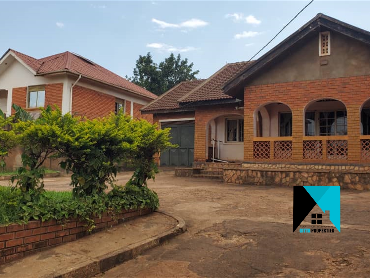 Bungalow for sale in Kyebando Wakiso