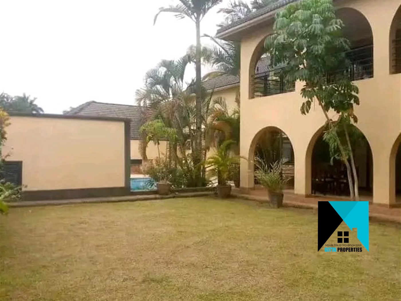 Storeyed house for rent in Bbunga Kampala