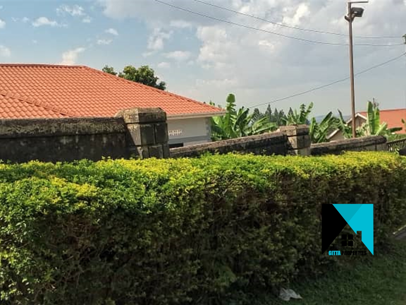 Bungalow for sale in Nama Mukono