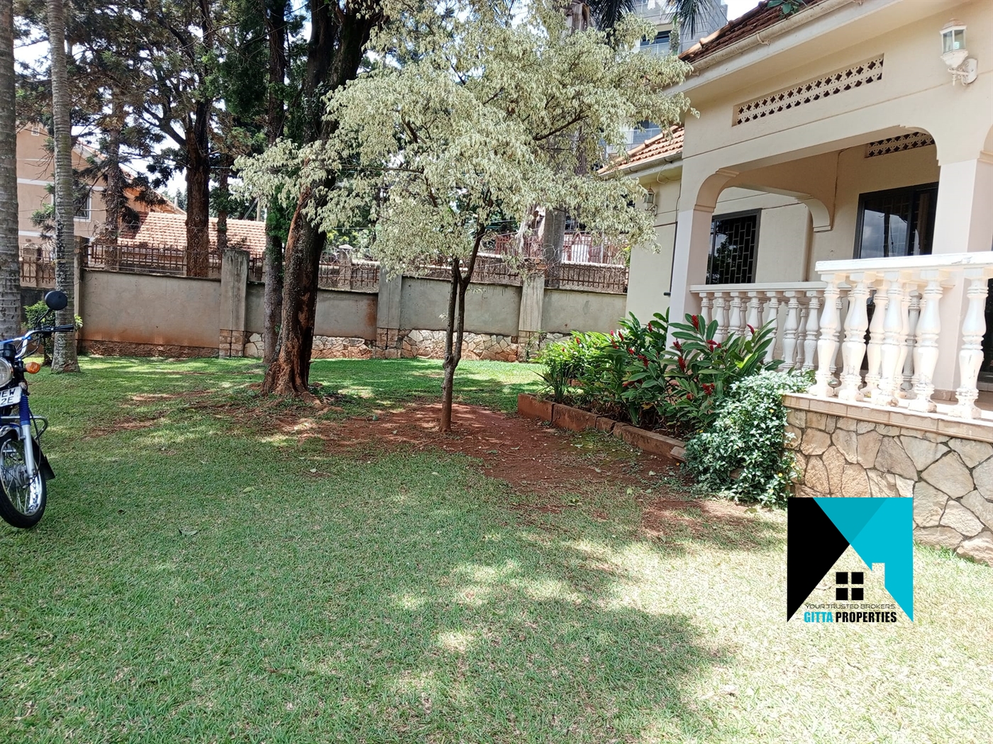 Bungalow for rent in Naguru Kampala