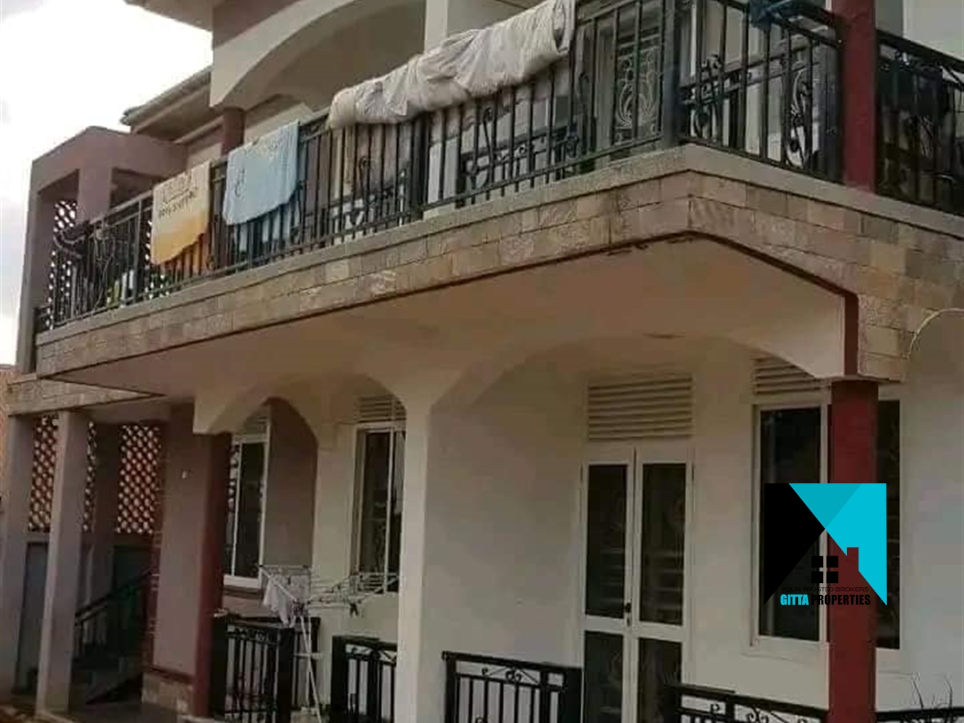 Storeyed house for rent in Salaama Kampala