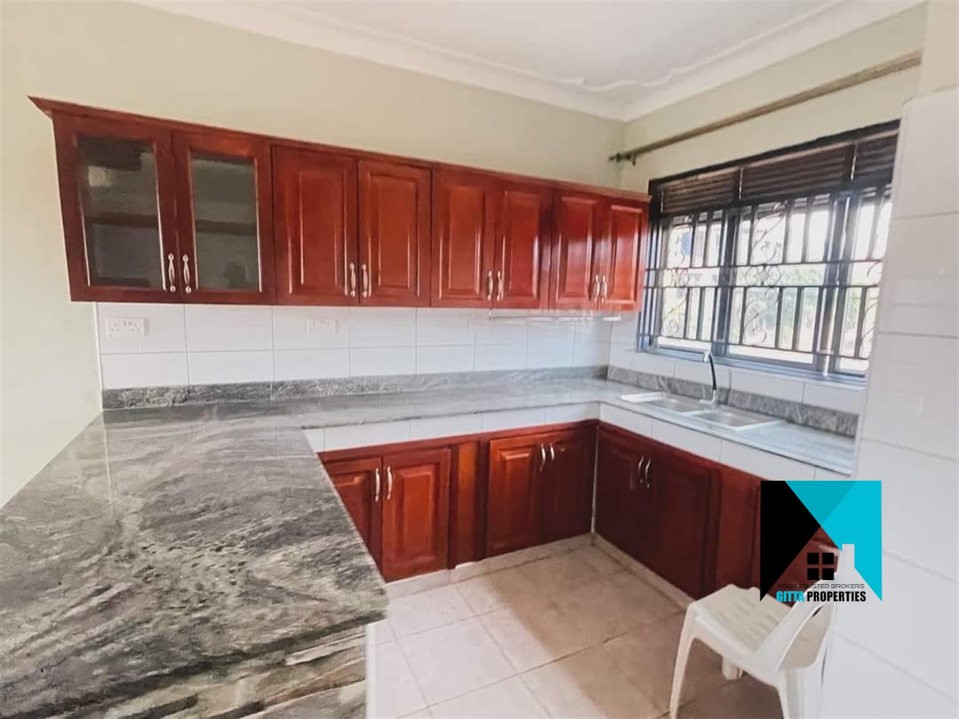 Apartment for rent in Kitetikaa Wakiso