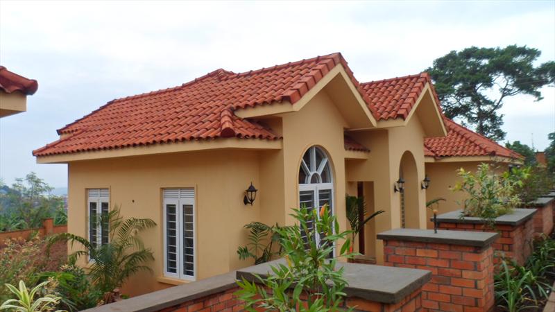 Bungalow for rent in Bwebajja Wakiso