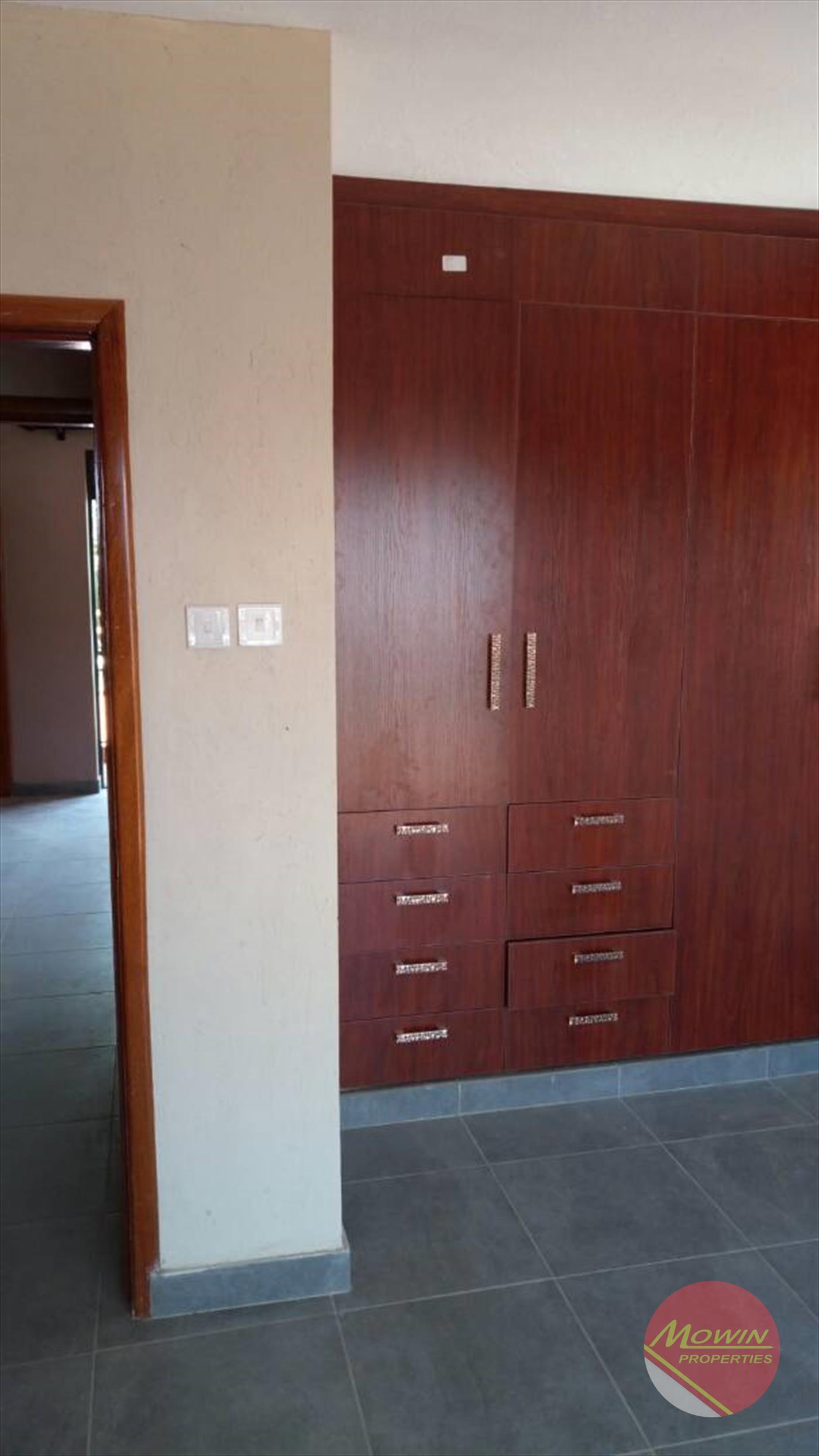 Storeyed house for rent in Lubowa Wakiso