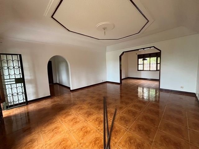 Bungalow for rent in Mbuya Kampala